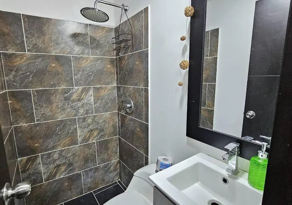 Apartamento Encantador Nuevo, Laureles - America Medellín 0*,  Colombie