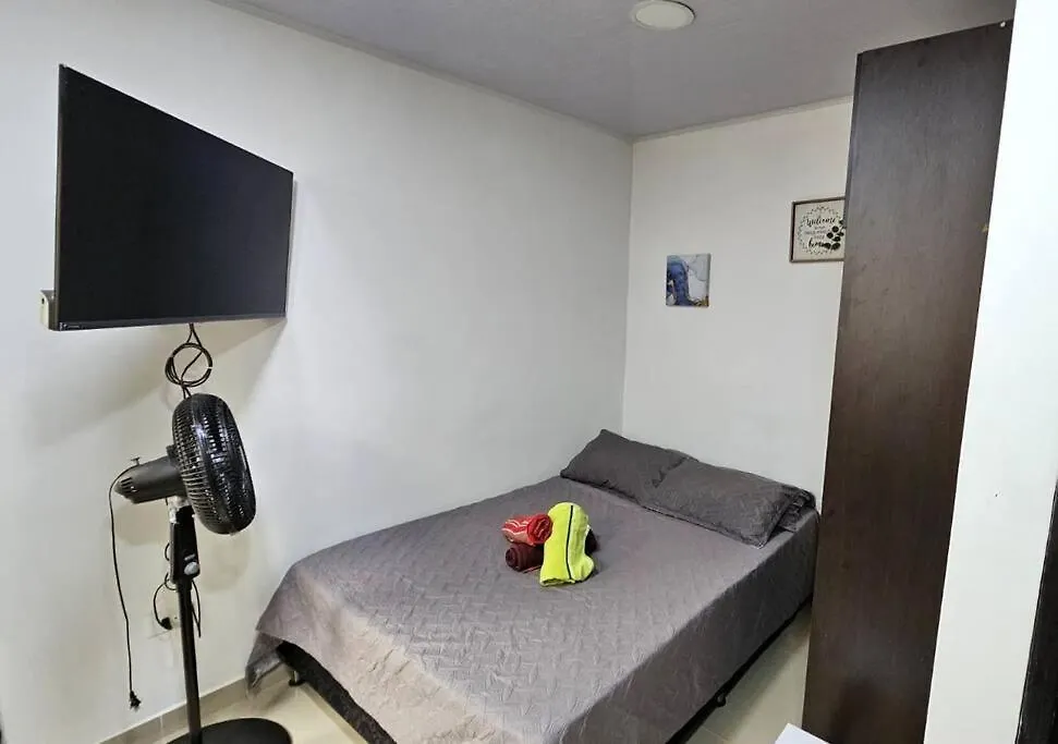 Apartamento Encantador Nuevo, Laureles - America Medellin